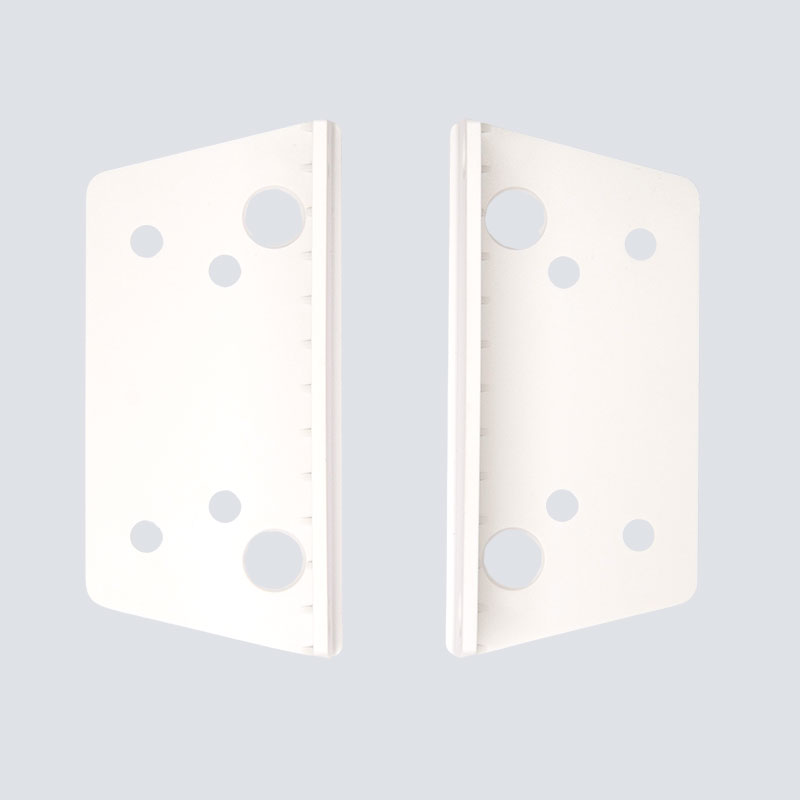 GA-Hamptons-W-Hamptons-White-Gate-Adapters